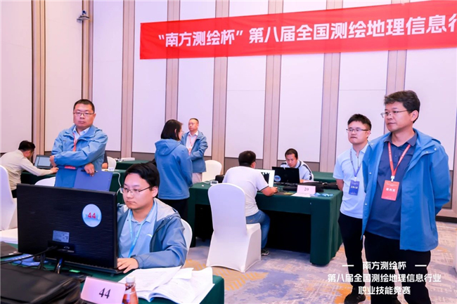 ̫������tyc4633