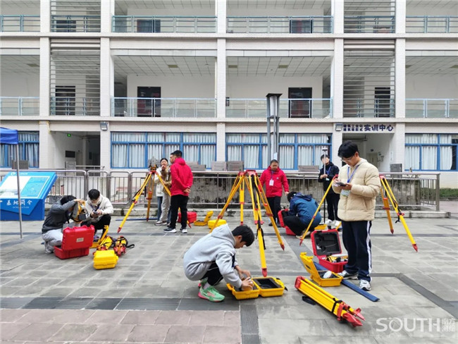 ̫������tyc4633