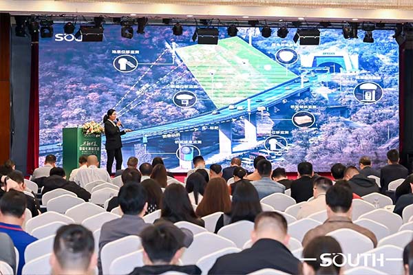 ̫������tyc4633