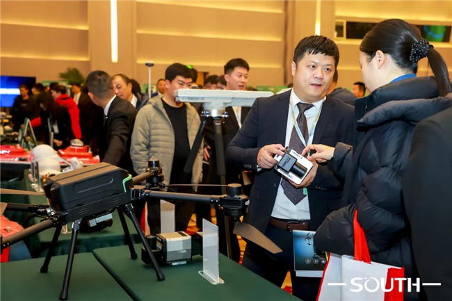 ̫������tyc4633