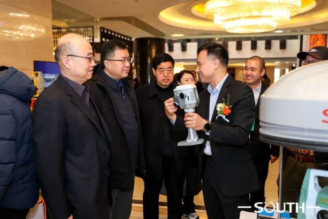 ̫������tyc4633