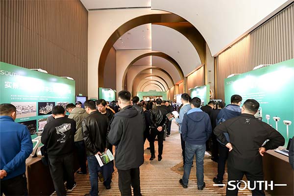 ̫������tyc4633