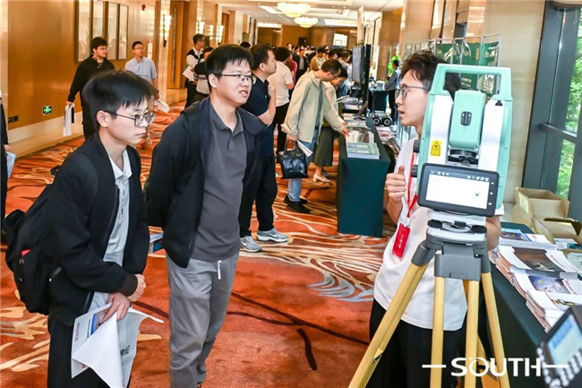 ̫������tyc4633