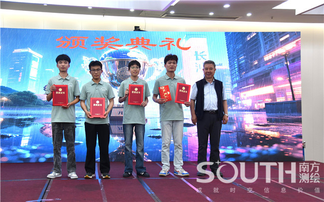 ̫������tyc4633