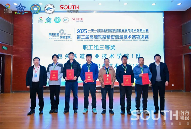 ̫������tyc4633