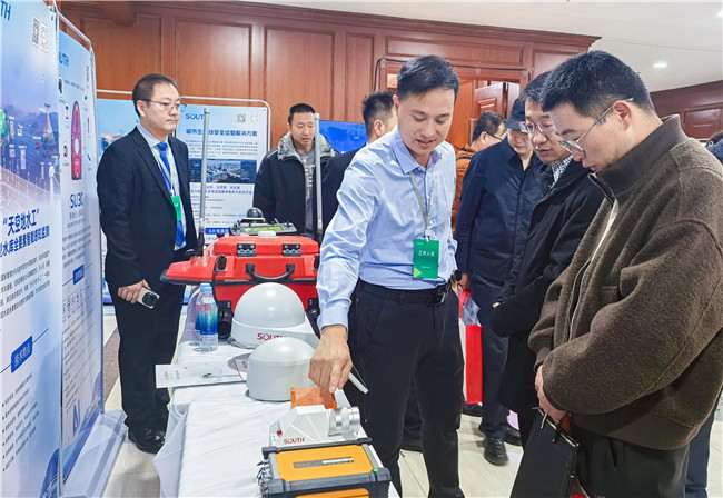 ̫������tyc4633