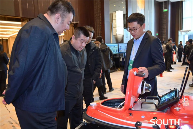 ̫������tyc4633