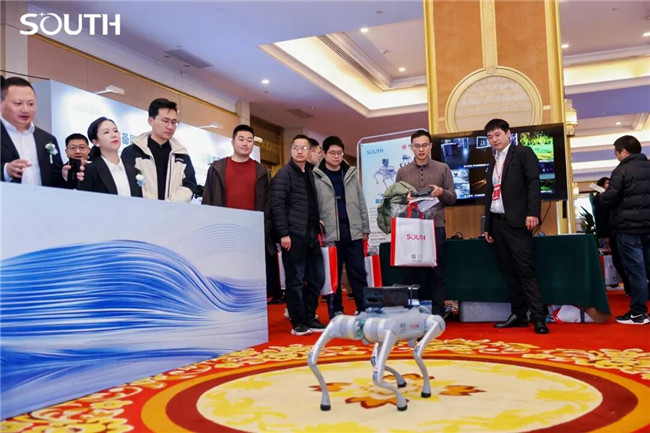 ̫������tyc4633