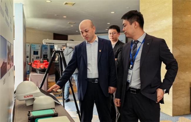 ̫������tyc4633