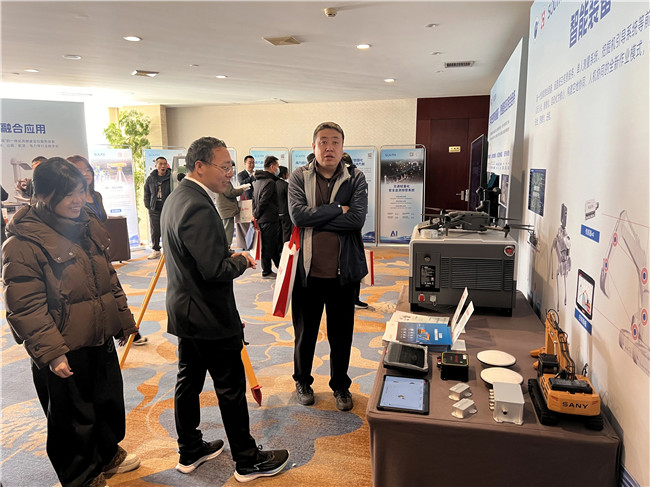 ̫������tyc4633