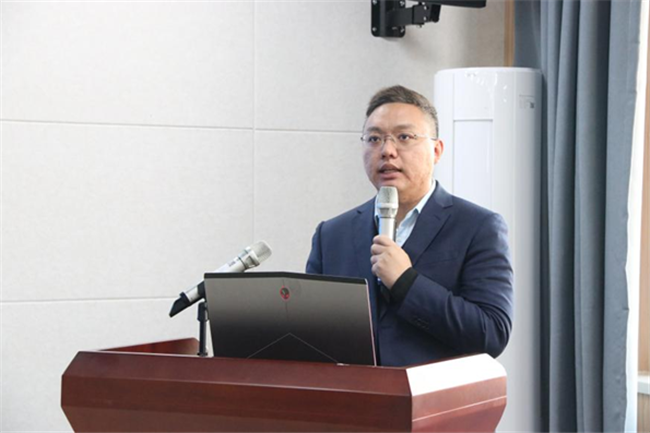 ̫������tyc4633