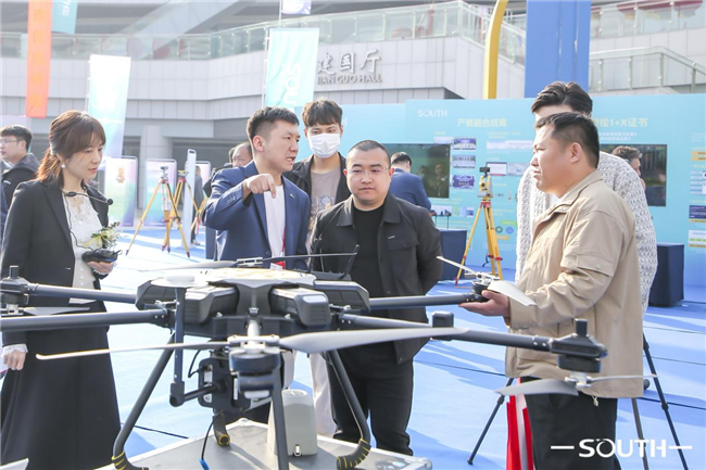 ̫������tyc4633