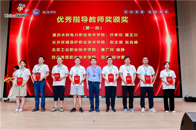 ̫������tyc4633