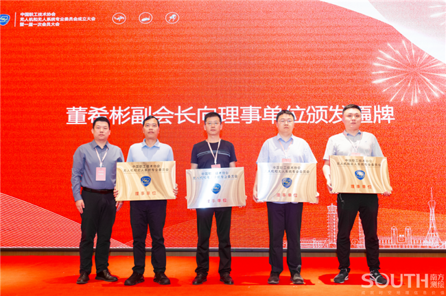 ̫������tyc4633