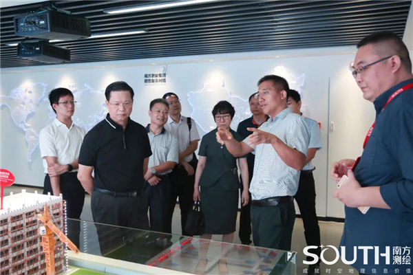 ̫������tyc4633