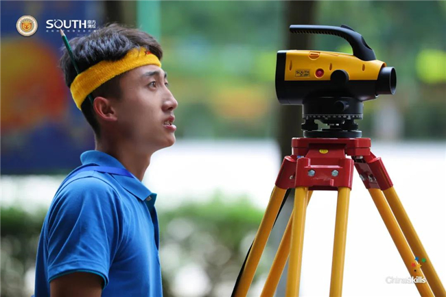 ̫������tyc4633