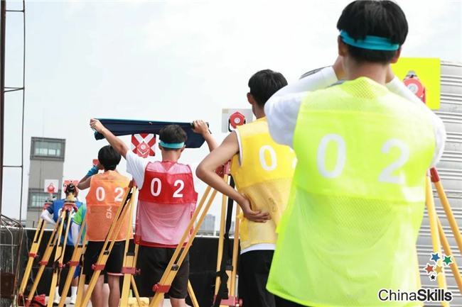 ̫������tyc4633