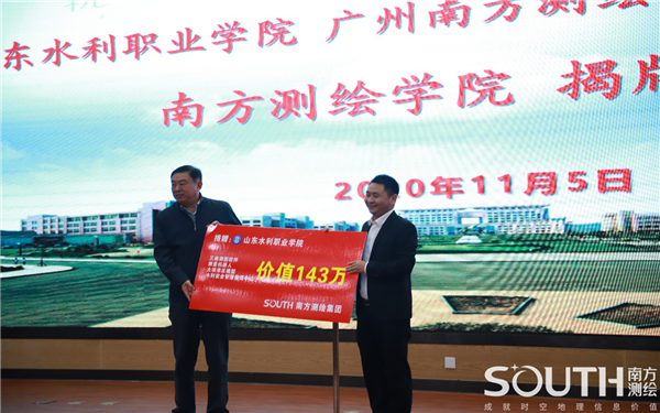 ̫������tyc4633