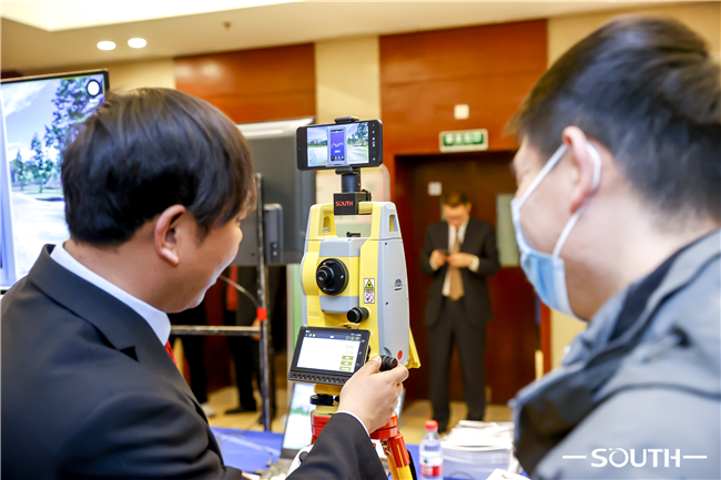 ̫������tyc4633