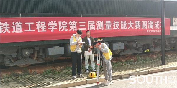 ̫������tyc4633