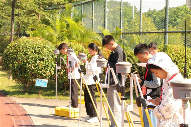 ̫������tyc4633