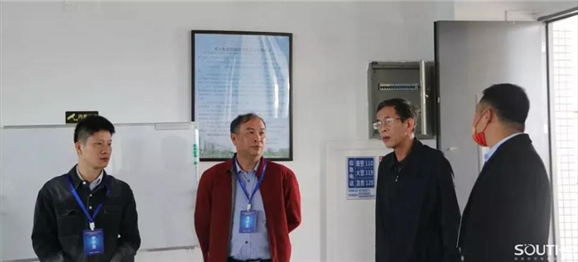 ̫������tyc4633