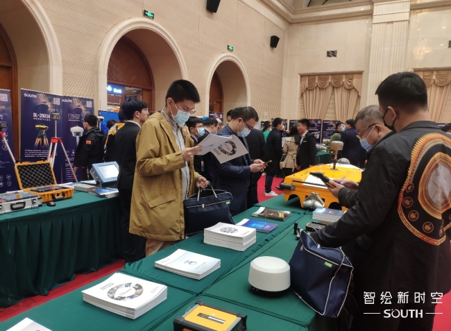 ̫������tyc4633