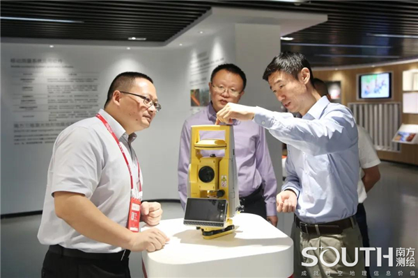 ̫������tyc4633