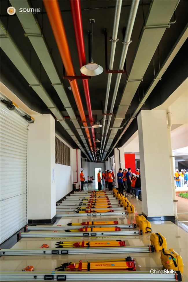 ̫������tyc4633