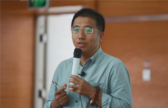 ̫������tyc4633