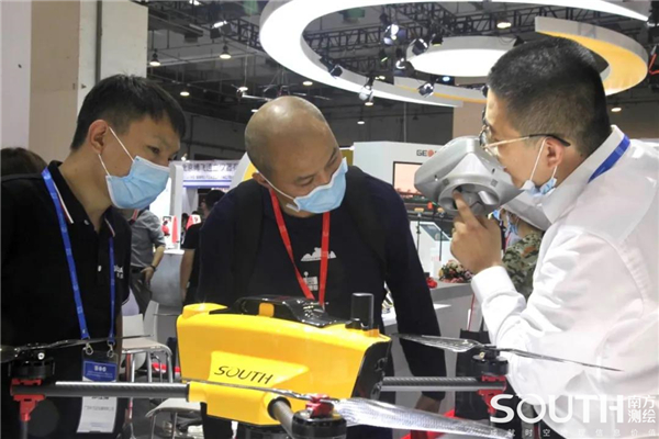 ̫������tyc4633