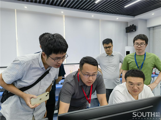 ̫������tyc4633