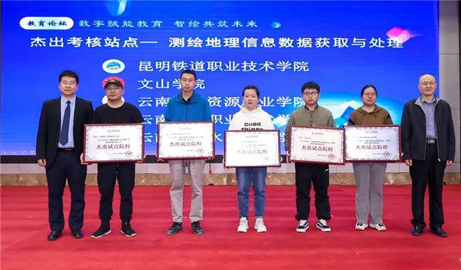 ̫������tyc4633