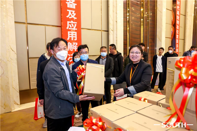 ̫������tyc4633