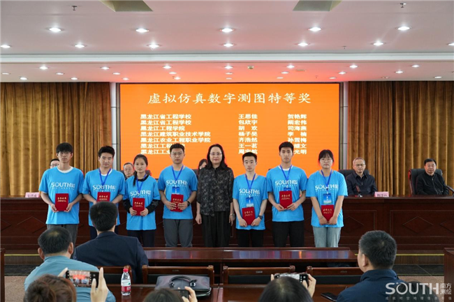 ̫������tyc4633