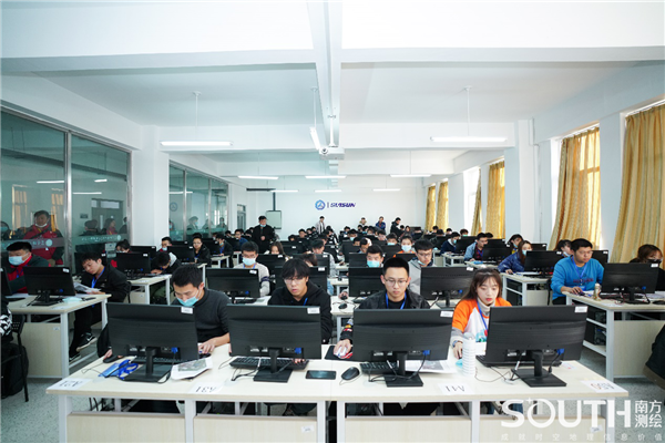 ̫������tyc4633