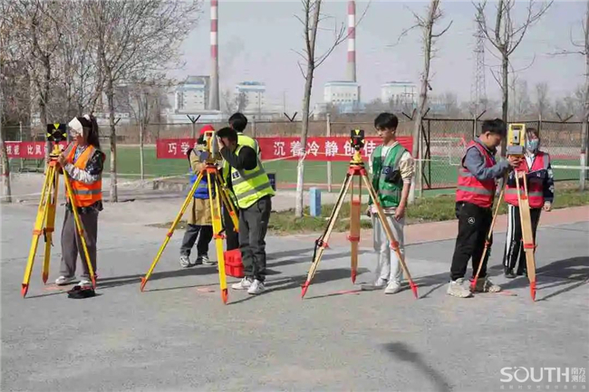 ̫������tyc4633