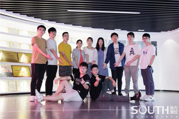 ̫������tyc4633