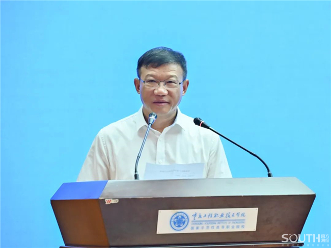 ̫������tyc4633