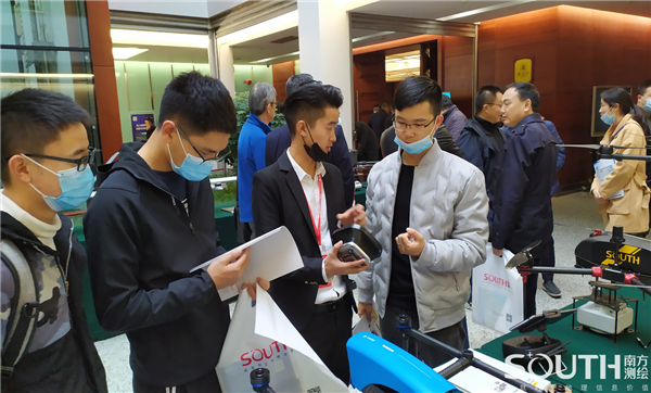 ̫������tyc4633