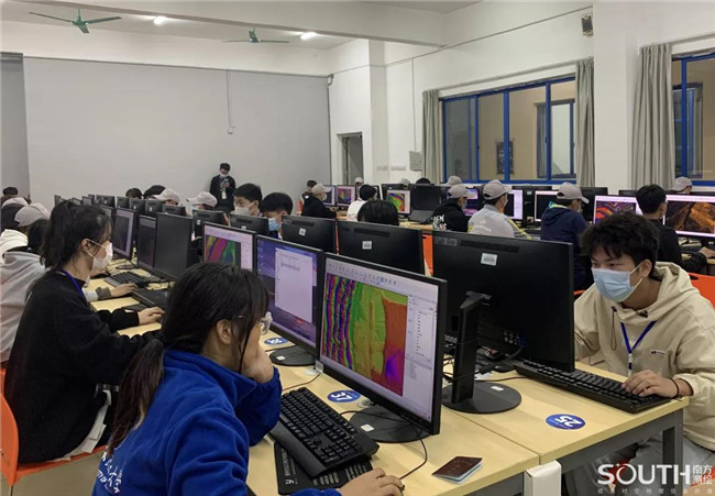 ̫������tyc4633