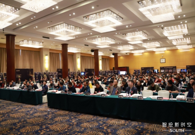 ̫������tyc4633