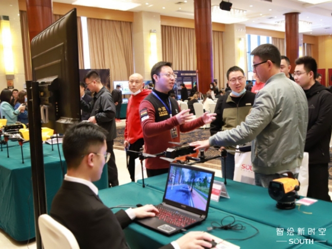 ̫������tyc4633