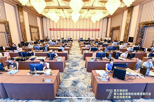 ̫������tyc4633