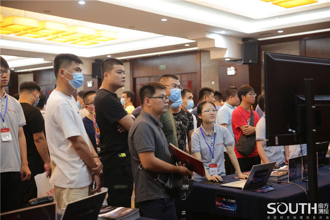 ̫������tyc4633