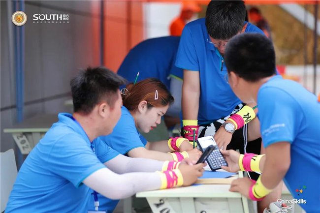 ̫������tyc4633