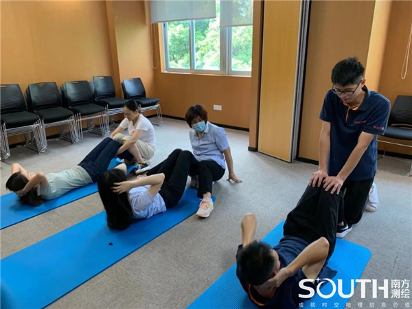 ̫������tyc4633