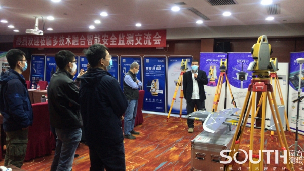 ̫������tyc4633