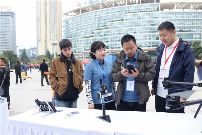 ̫������tyc4633