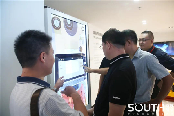 ̫������tyc4633